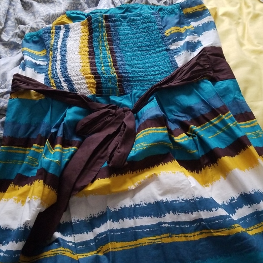 Sundress - Picture 2 of 2